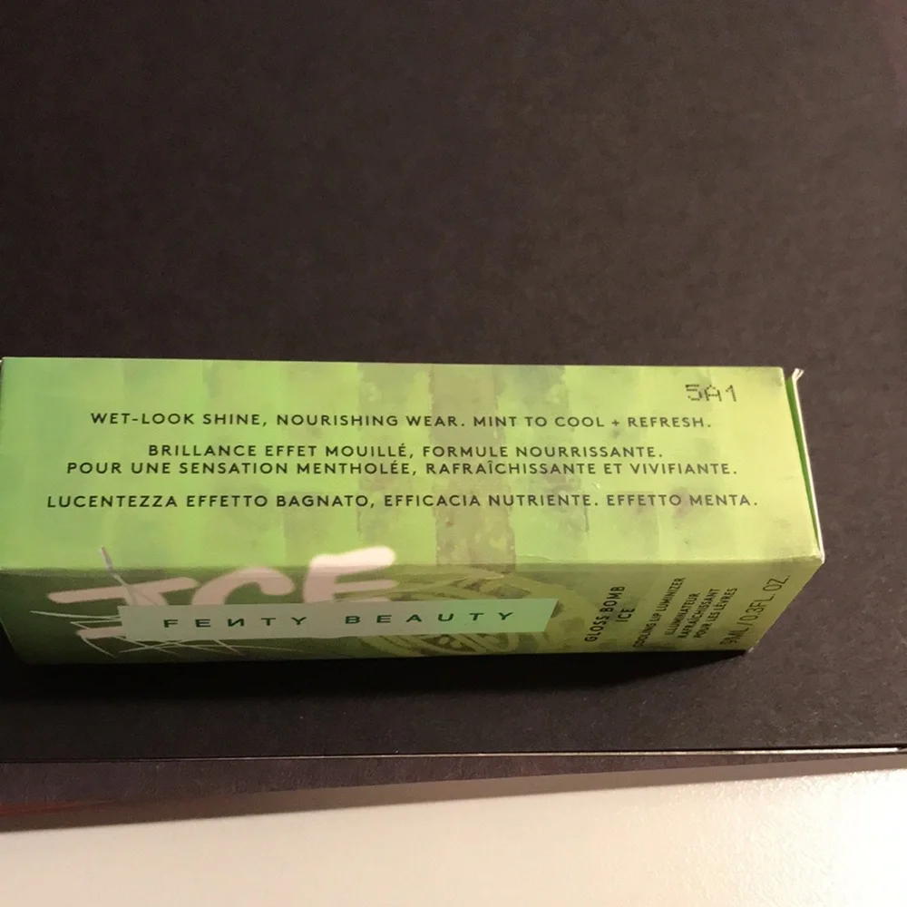 Fenty Beauty Gloss Bomb Ice Cucum' brrr Limited Edition NEW